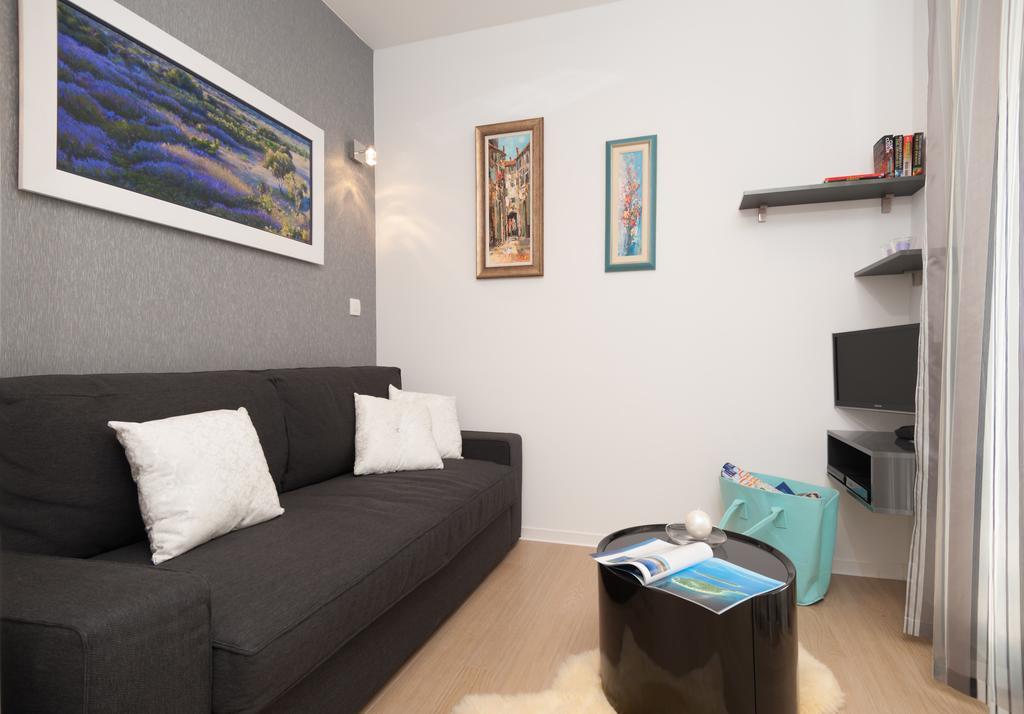 Mariva Luxury Apartment Split Exterior photo